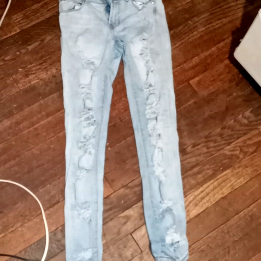 Extra skinny light blue jeans